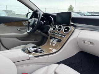 Mercedes-Benz C 200 LUXURY 2.0 135кВ
