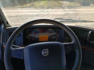 Volvo FM12 12.0 R6 D12D420 309kW
