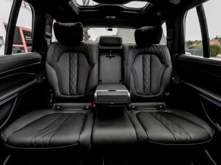 BMW X7 M50 Individual 4.4 V8 390kW
