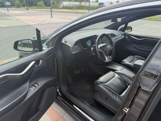 Tesla Model X 100D 158kW