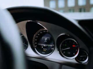 Mercedes-Benz E 200 AMG 1.8 135kW