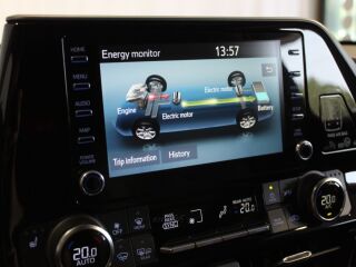 Toyota Highlander Executive AWD 2.5 140кВ
