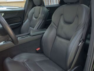 Volvo XC60 AWD MY19 R-Design Intelli PRO Xenium Lux 2.0 D5 173kW