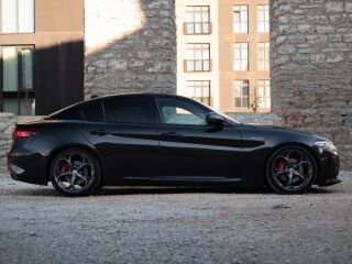 Alfa Romeo Giulia Veloce 2.0 206kW