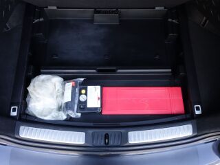 Toyota Avensis Touring Executive Facelift EU5 2.0 R4 D-4D TDI 91kW