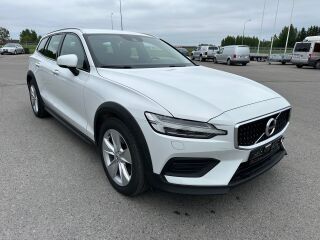 Volvo V60 Cross Country AWD B4 2.0 145kW