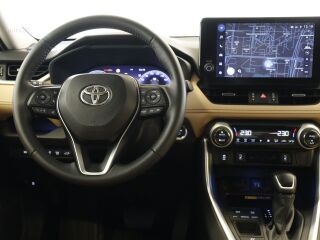 Toyota RAV4 Premium 131кВ