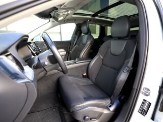 Volvo XC60 Inscription Expression T8 Recharge AWD 2.0 288kW
