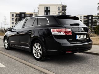 Toyota Avensis 2.2 110kW