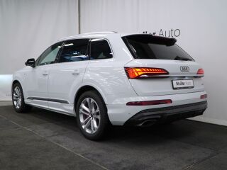Audi Q7 S line Quattro 3.0 210kW