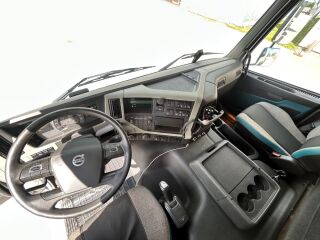 Volvo FM 330 4X2 EURO6 + VEB EURO 6 251kW