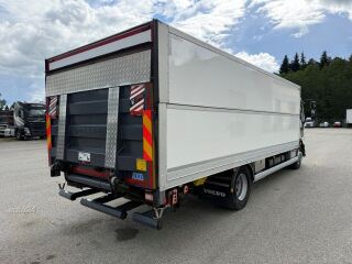 Volvo FL 250 4X2 LIFTING BOX 184kW