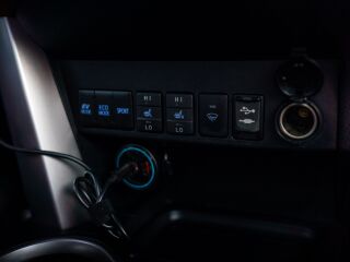 Toyota RAV4 Premium 2.5 114kW