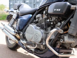 Honda VF 750 Super Magna VF750C V45 60kW