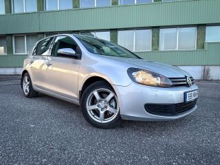 Volkswagen Golf 1.4 90kW