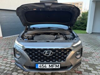 Hyundai Santa Fe Premium 4WD HTRAC 2.2 CRDi R4 16V 147kW