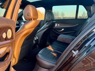 Mercedes-Benz E 350 AMG 3.0 190kW