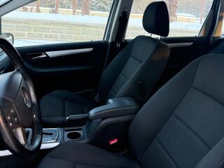 Mercedes-Benz B 180 2.0 80kW