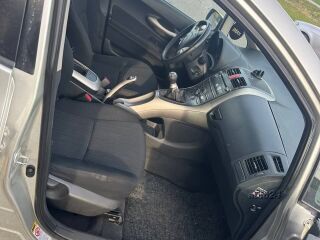 Toyota Auris 1.4 66kW