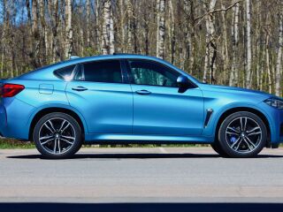 BMW X6 M 4.4 V8 423kW