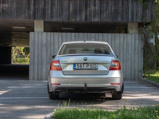 Skoda Octavia 1.5 110кВ