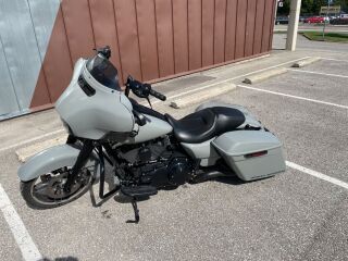 Harley-Davidson Street Glide Special V2 64кВ