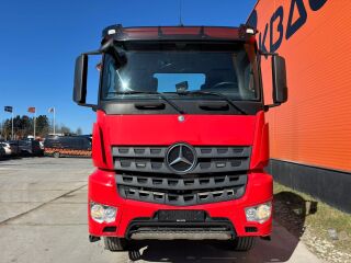 Mercedes-Benz Arocs 4142 8x4 310kW
