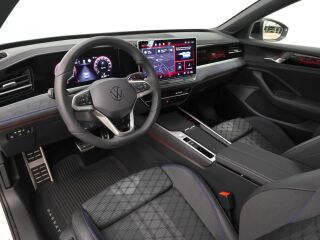 Volkswagen Passat R-Line 4Motion 2.0 142kW