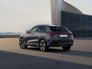 Audi Q5 SUV TDI quattro 2.0 TDI 150kW