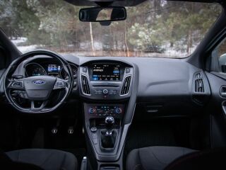 Ford Focus ST-Line 2.0 110кВ