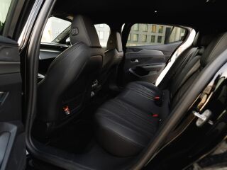 Peugeot 408 GT FULLOption 1.6 140kW