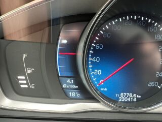 Volvo V60 Polestar SUMMUM AWD 2.4 D6 TWIN ENGINE PLUG IN HYBRID 158kW