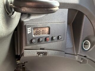 Iveco 50C13 Matkaelamu 2.8 92kW