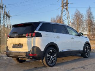 Peugeot 5008 GT Line Blue-HDi EAT8 1.5 96kW