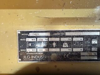 JLG 1230 ES