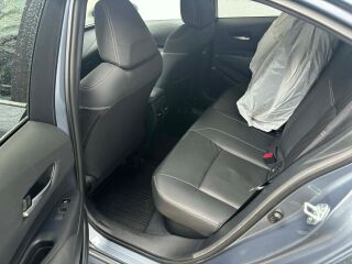 Toyota Corolla Luxury 72kW