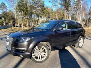 Audi Q7 3.0 171кВ