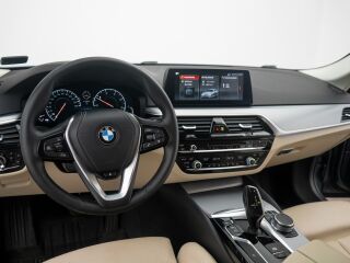 BMW 520 d xDrive 2.0 140кВ