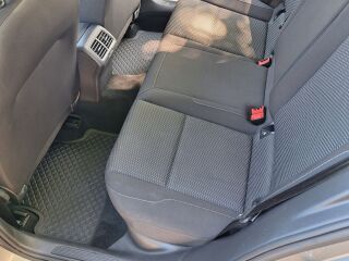 Volkswagen Golf 1.0 81кВ