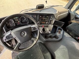 Mercedes-Benz Actros 1833 4x2 EURO 6 + SIDE OPENING 240kW