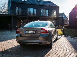 Volvo S80 Summum 2.5 D5 158kW