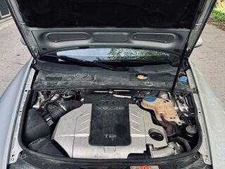 Audi A6 Quattro Comfortline 3.0 V6 TDI 171kW