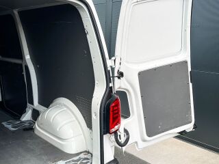 Volkswagen Transporter LONG L2H1 2.0 TDI 110kW