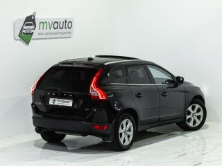 Volvo XC60 Summum AWD 2.4 120kW