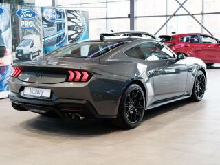 Ford Mustang GT Fastback 5.0 V8 328kW
