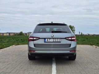 Skoda Superb 1.8 132kW