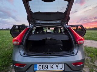 Volvo V40 2.0 110кВ