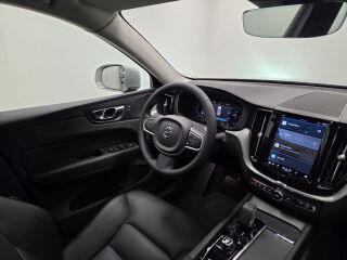 Volvo XC60 T6 Recharge Inscription Expression AT8 2.0 186кВ
