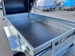 Tiki Treiler Keevis 300-DLH 3.0x1.5 kastihaagis kaanega