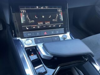 Audi e-tron 50 Quattro 230кВ